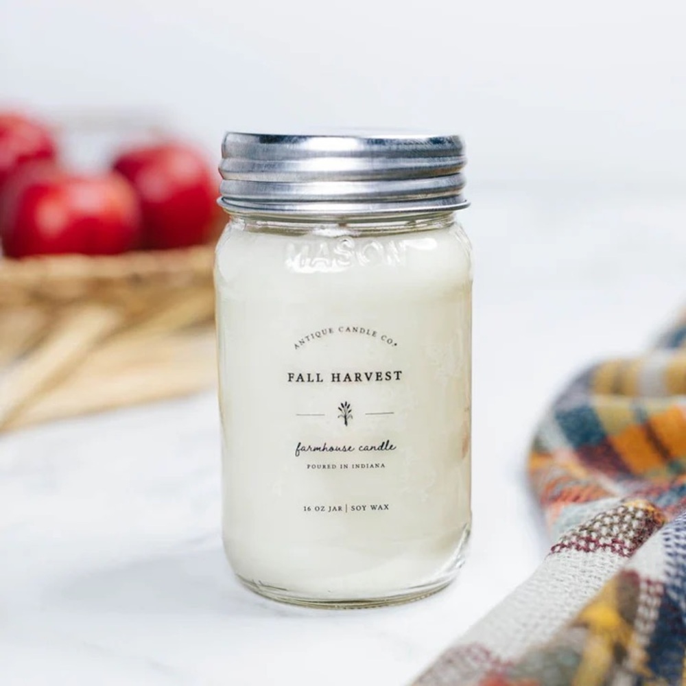 Antique Candle Co. Fall Harvest - 16 oz.